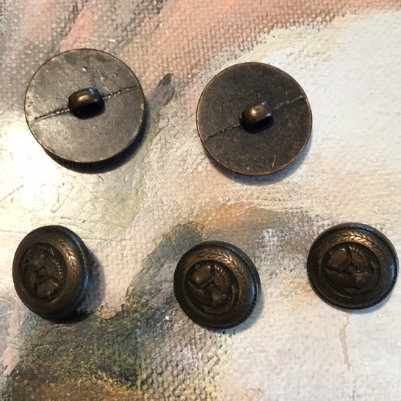 Blazer buttons - Picture 4 of 6